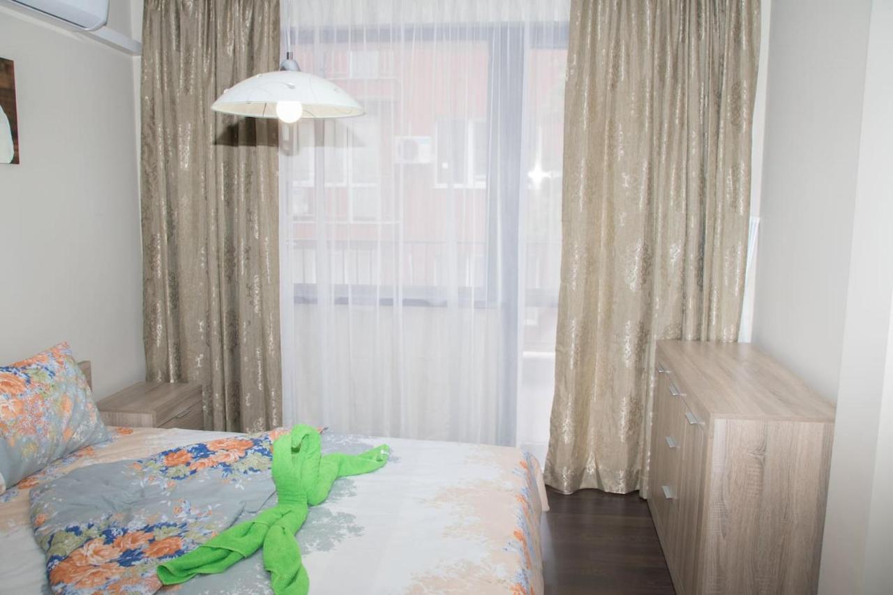 Sunshine Apartment Varna Buitenkant foto